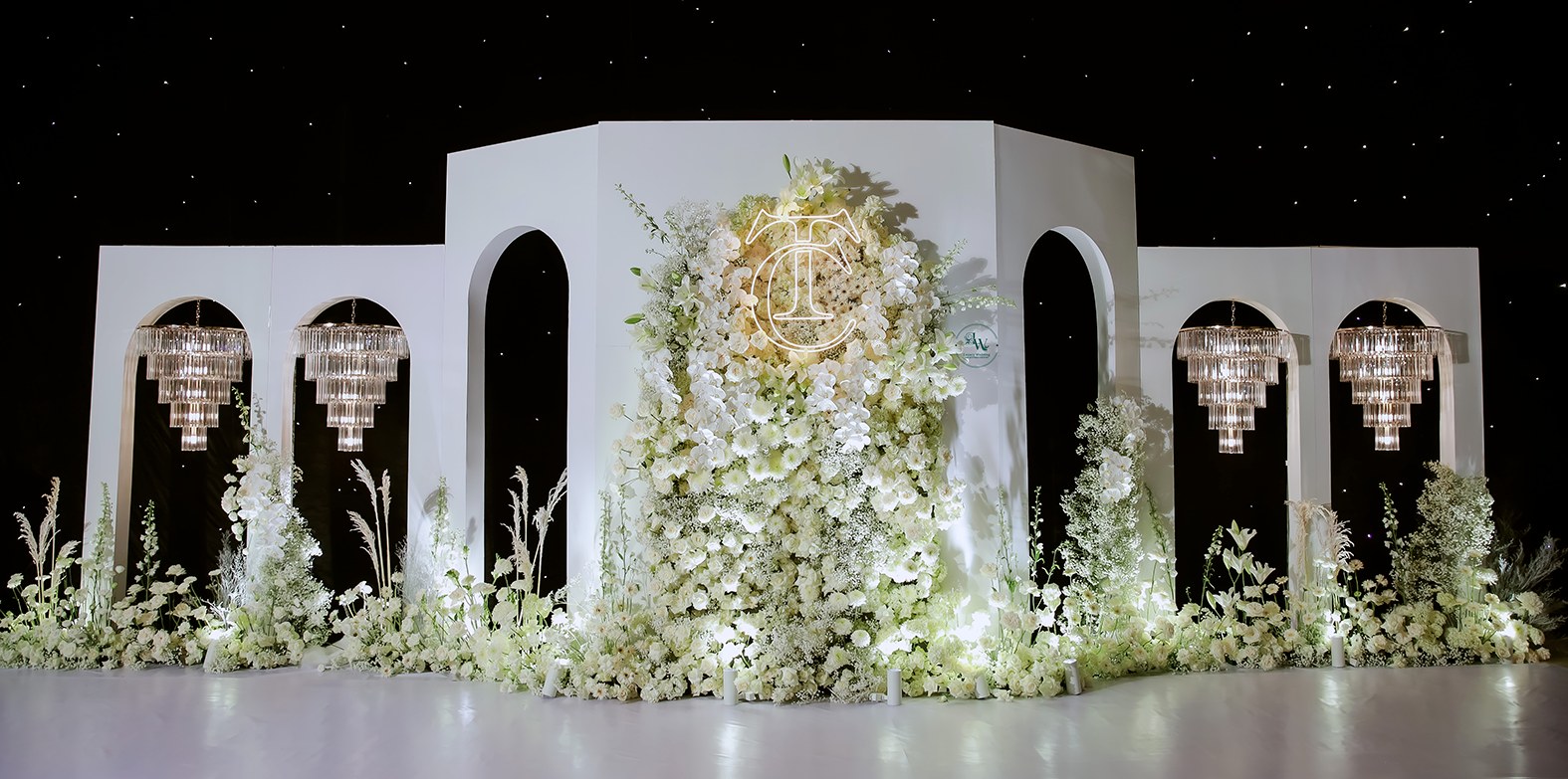 LUXURY WEDDING
