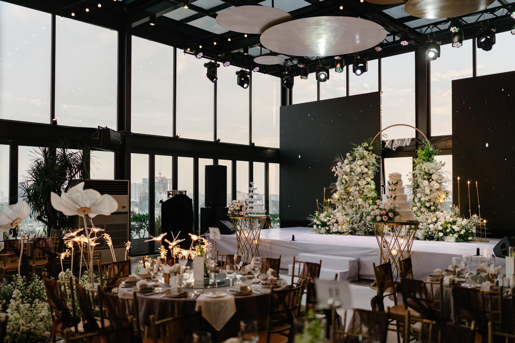 YOUR WEDDING PLANNER