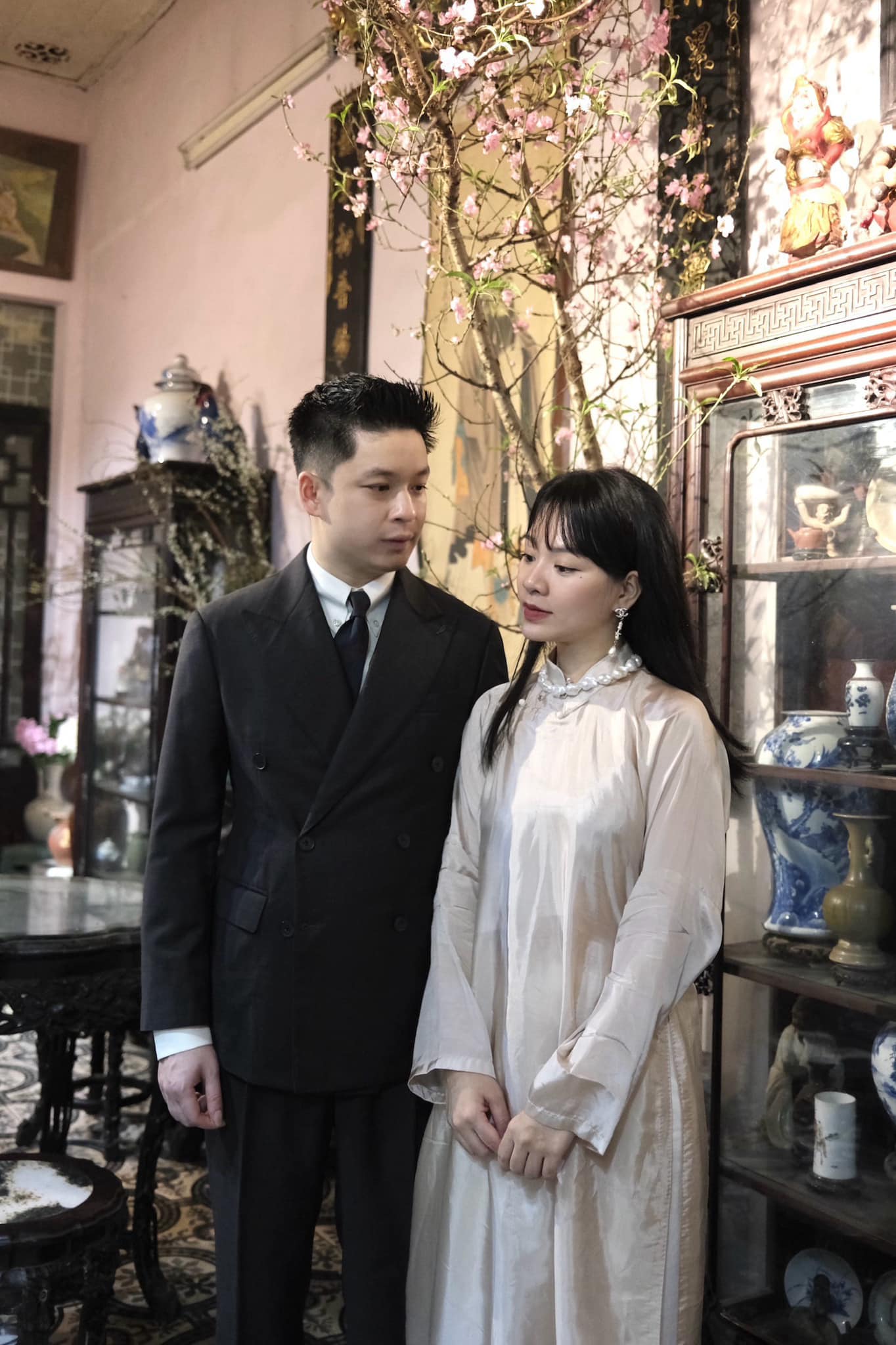 VU VIET HA designer & ao dai